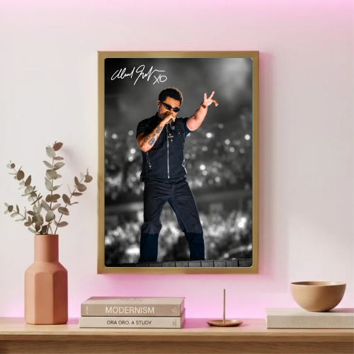 The Weeknd live autograph