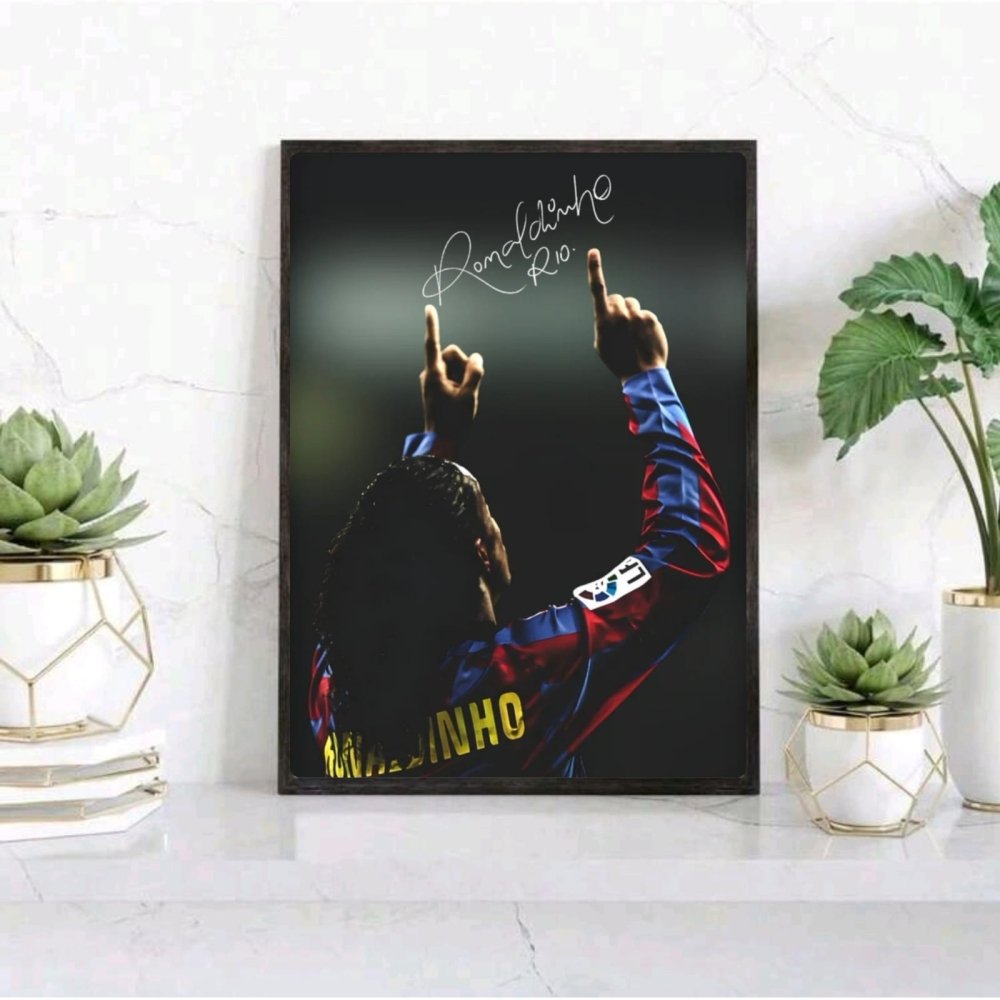 ronaldinho - Vibes Districtronaldinho poster BiancoVibes District
