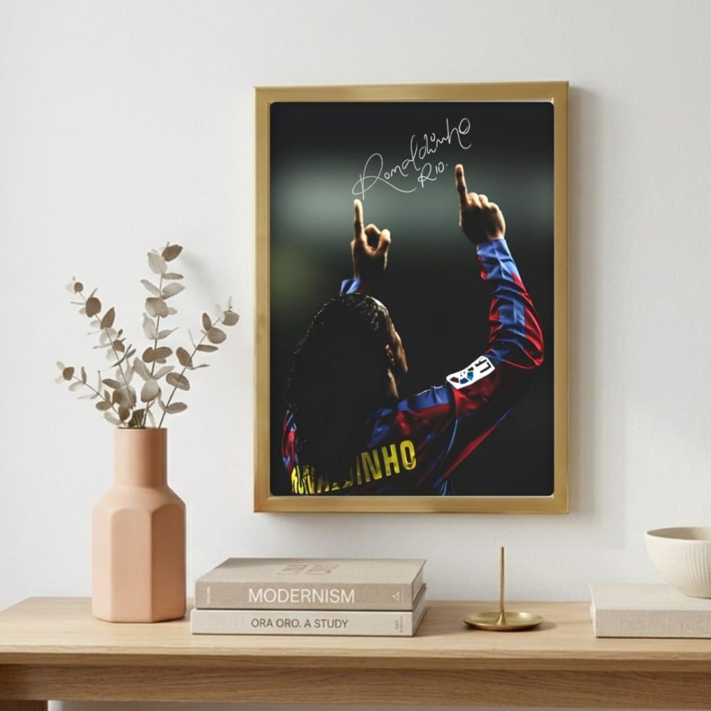 ronaldinho - Vibes Districtronaldinho poster BiancoVibes District