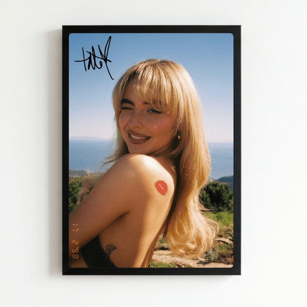 Sabrina Carpenter Poster with Frame - Vibes DistrictSabrina Carpenter Poster with Frame poster NeroVibes District