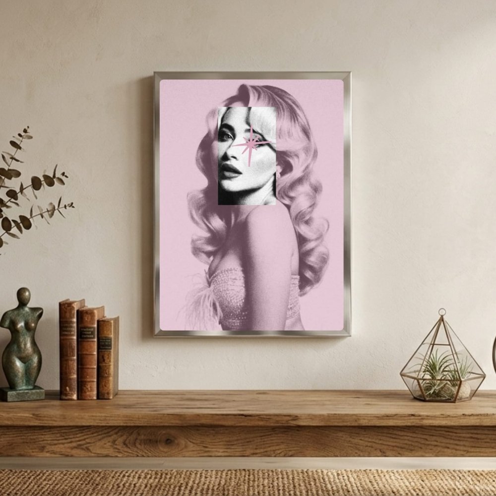 Sabrina Carpenter Poster with Frame - Vibes DistrictSabrina Carpenter Poster with Frame poster BiancoVibes District