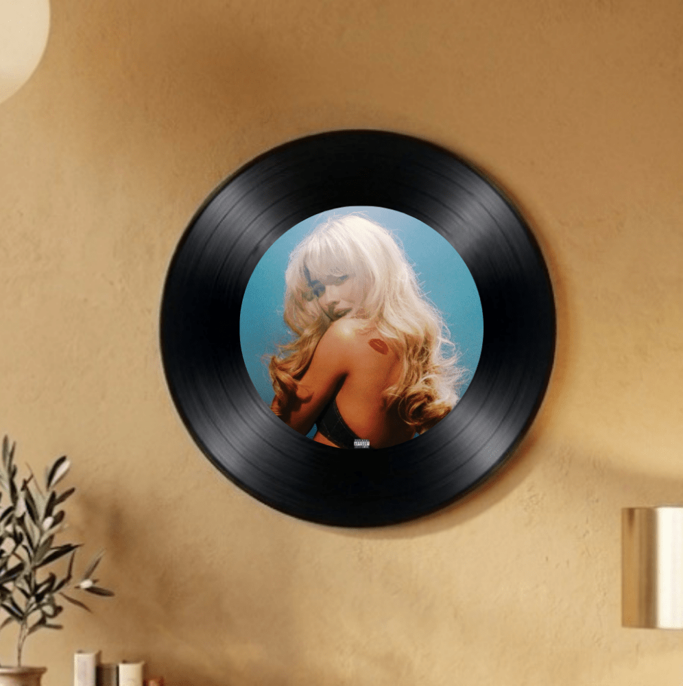 Sabrina carpenter- short n sweet - Vibes DistrictSabrina carpenter- short n sweet Vinyl Vibes District