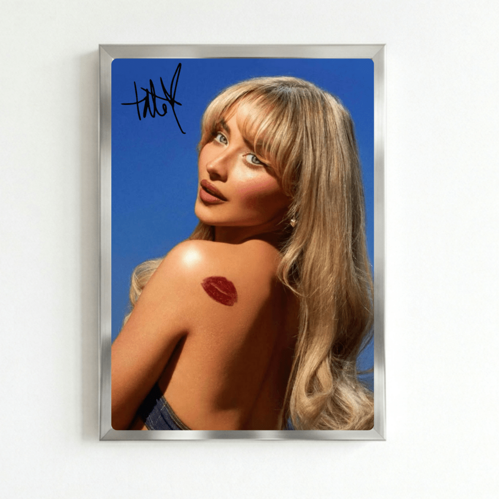 Sabrina Carpenter - Short N Sweet Poster with Frame - Vibes DistrictSabrina Carpenter - Short N Sweet Poster with Frame poster SilverVibes District