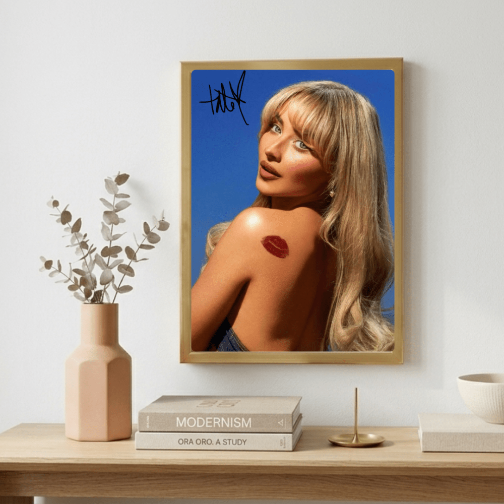 Sabrina Carpenter - Short N Sweet Poster with Frame - Vibes DistrictSabrina Carpenter - Short N Sweet Poster with Frame poster GoldVibes District