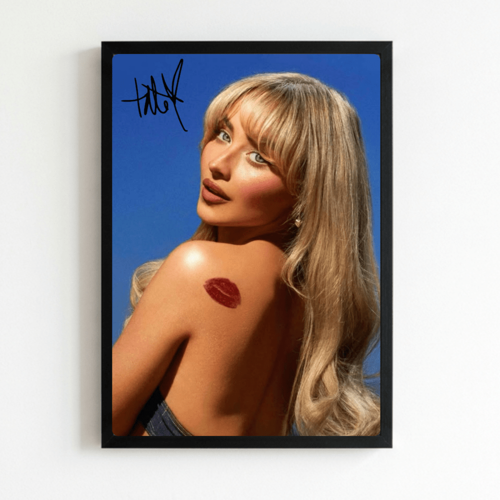 Sabrina Carpenter - Short N Sweet Poster with Frame - Vibes DistrictSabrina Carpenter - Short N Sweet Poster with Frame poster NeroVibes District