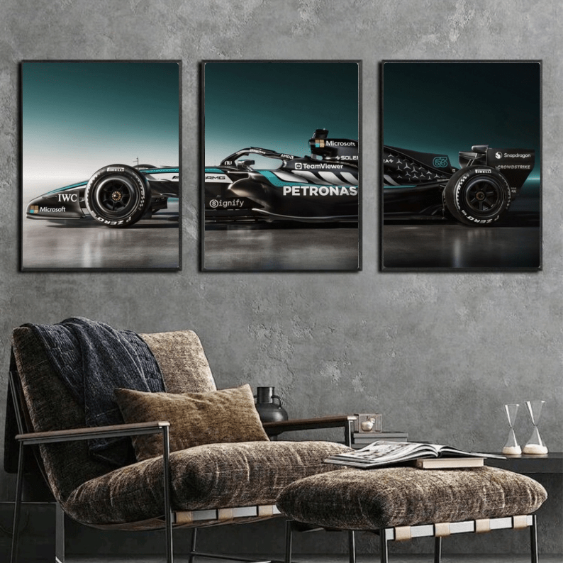 Set George Russell Mercedes F1 car - Vibes DistrictSet George Russell Mercedes F1 car A4Vibes District