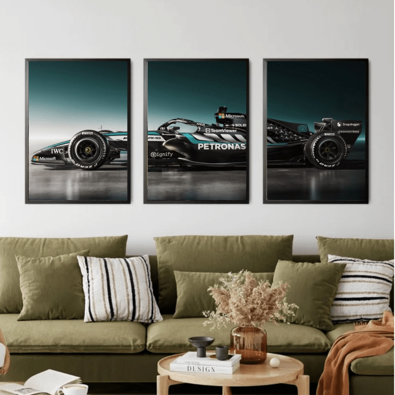 Set George Russell Mercedes F1 car - Vibes DistrictSet George Russell Mercedes F1 car A4Vibes District