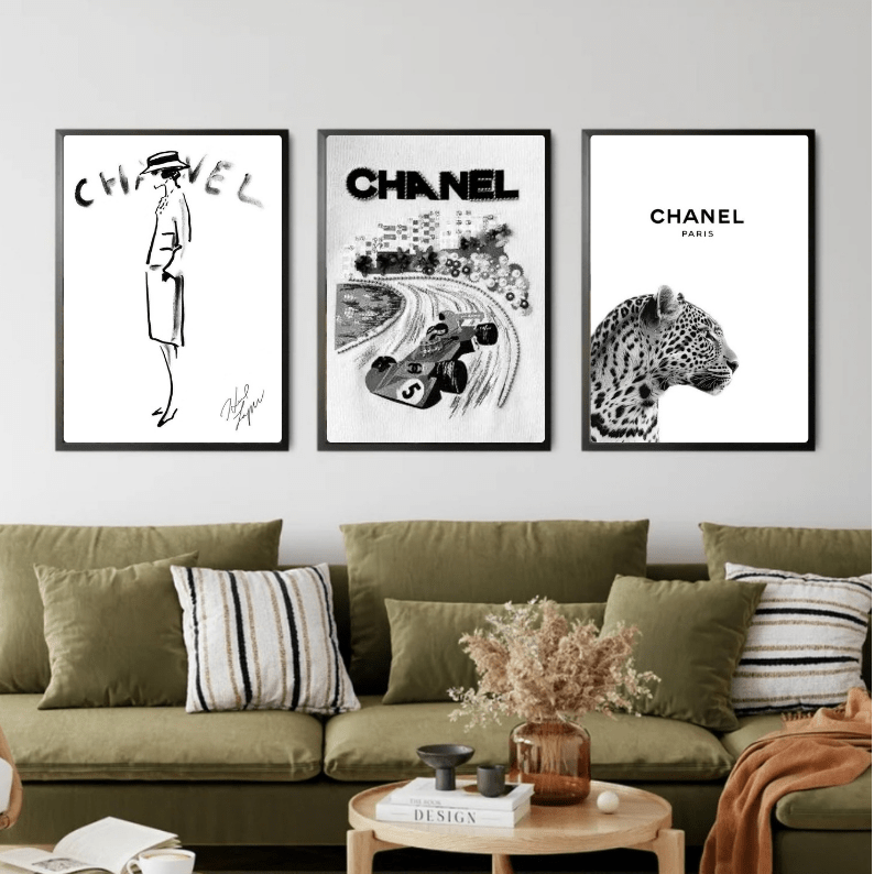Set: luxury brand - Vibes DistrictSet: luxury brand Two A4, one A3Vibes District