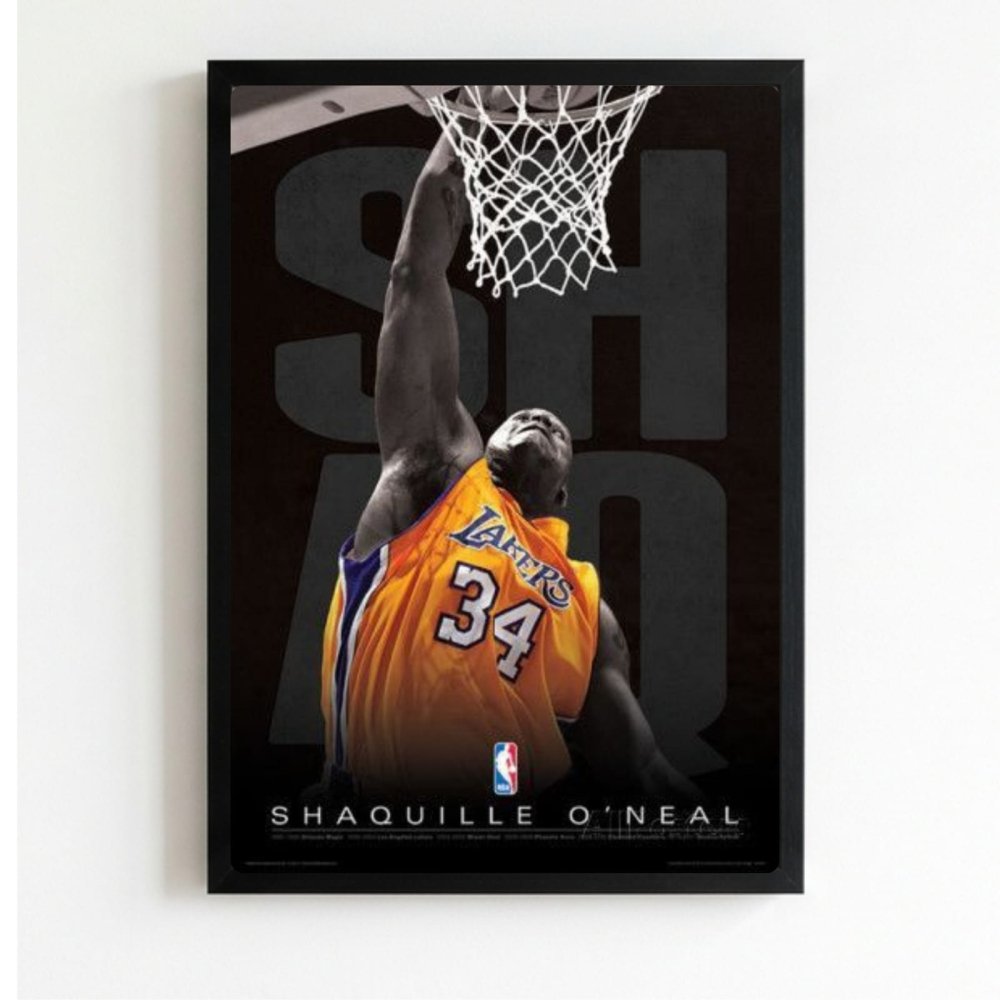 Shaquille O'Neal - Basket - Vibes DistrictShaquille O'Neal - Basket poster NeroVibes District