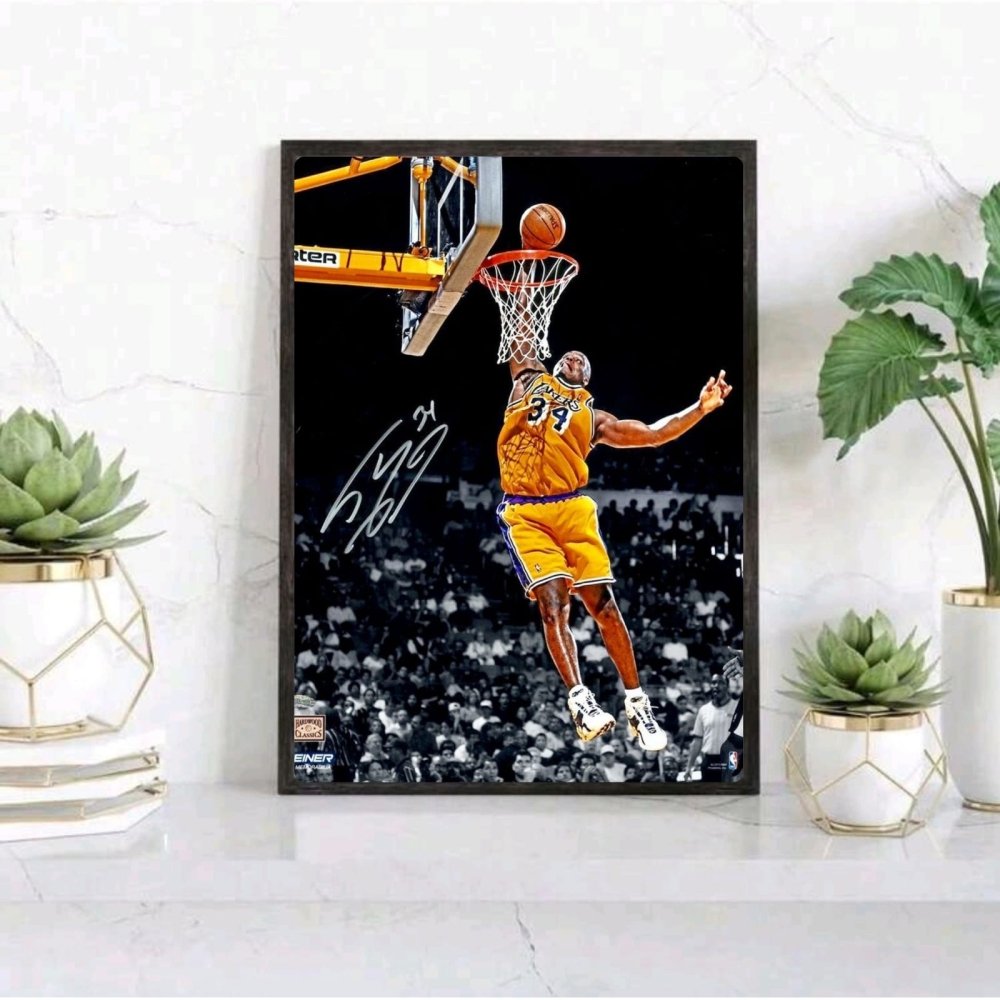 Shaquille O'Neal - Basket - Vibes DistrictShaquille O'Neal - Basket poster SilverVibes District