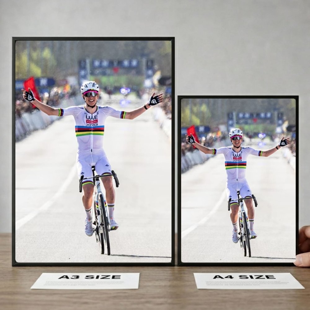 Tadej Pogačar - ciclismo - Vibes DistrictTadej Pogačar - ciclismo poster GoldVibes District