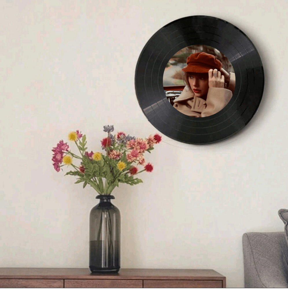 Taylor Swift – Red Decorative Wall Vinyl - Vibes DistrictTaylor Swift – Red Decorative Wall Vinyl Vinyl Vibes District