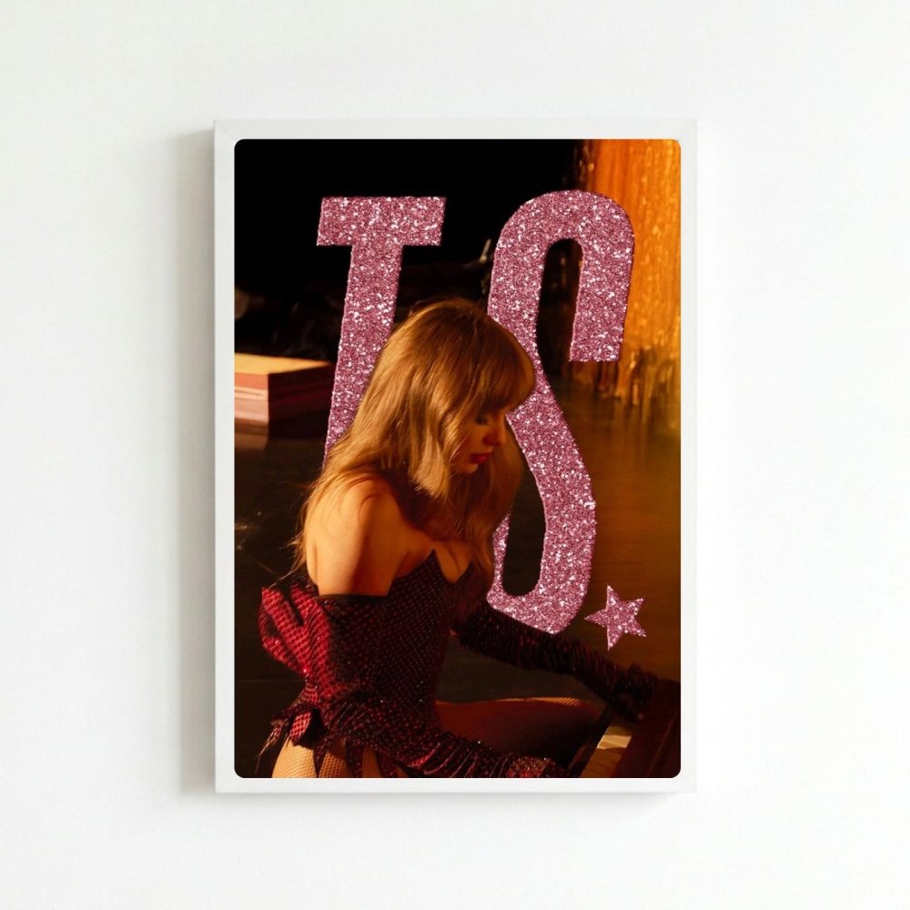 Taylor Swift - The Life Of A Showgirl Poster with Frame - Vibes DistrictTaylor Swift - The Life Of A Showgirl Poster with Frame poster BiancoVibes District