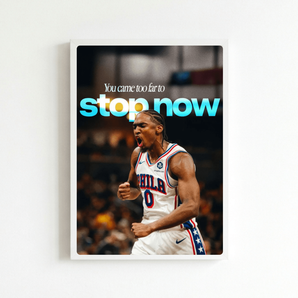 Tyrese Maxey - Basket - Vibes DistrictTyrese Maxey - Basket poster BiancoVibes District