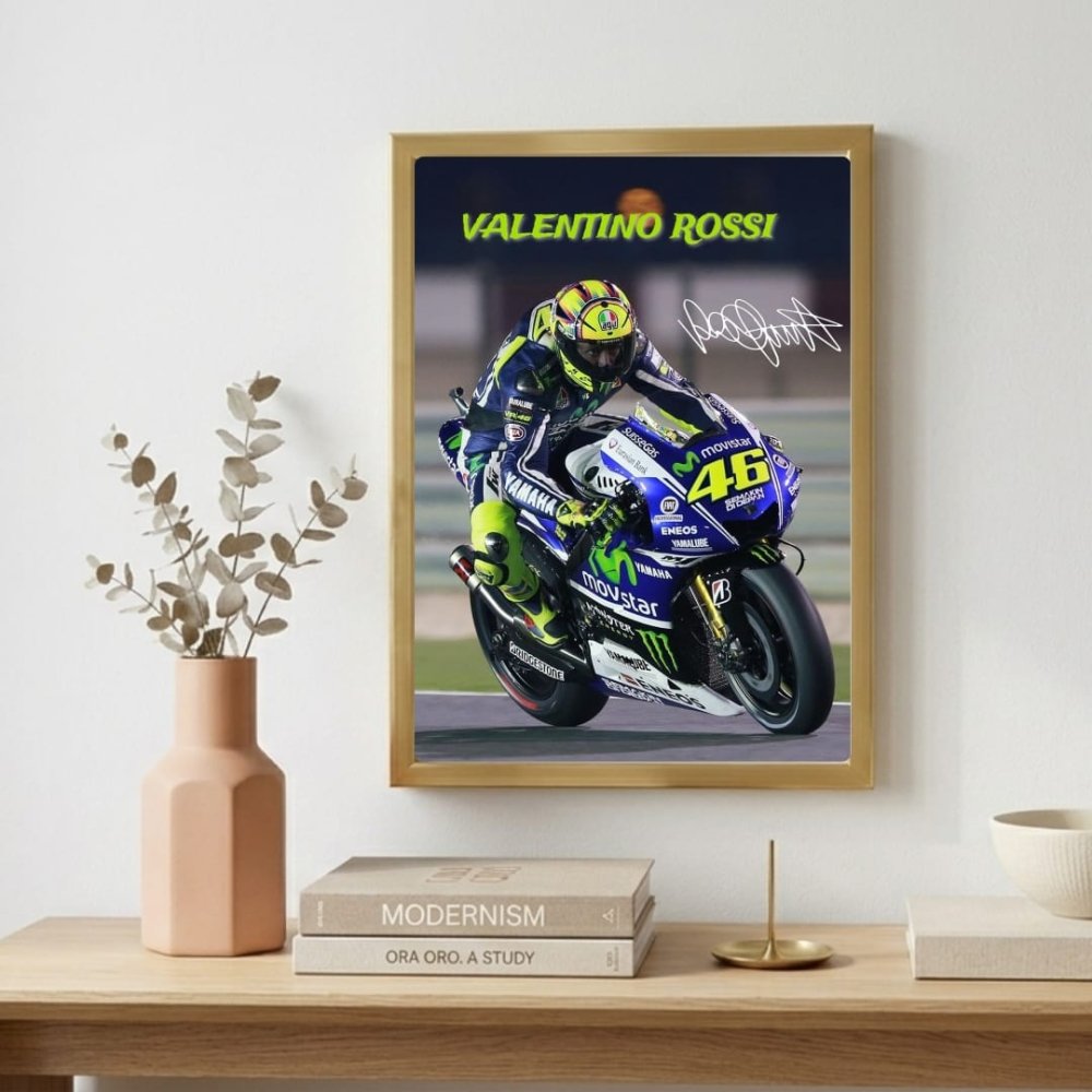 Valentino rossi, moto gp - Vibes DistrictValentino rossi, moto gp NeroVibes District