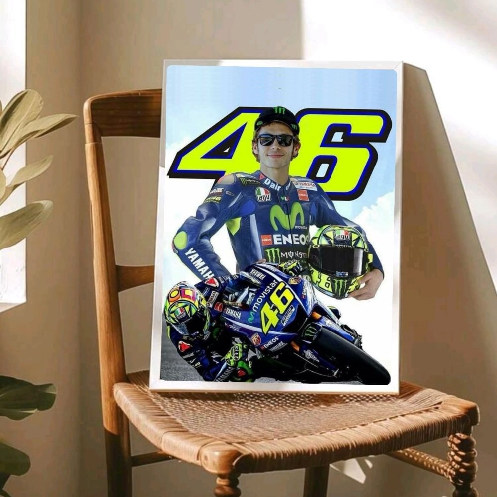 Valentino rossi, moto gp - Vibes DistrictValentino rossi, moto gp NeroVibes District