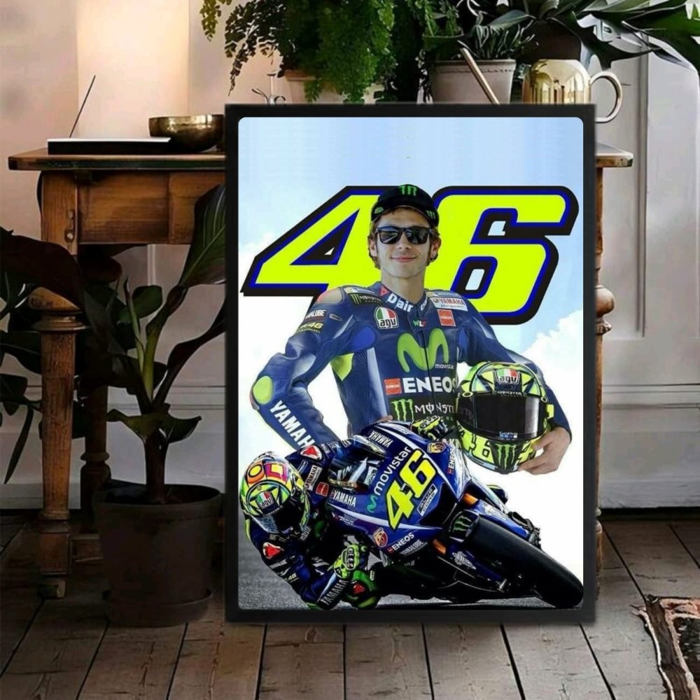 Valentino rossi, moto gp - Vibes DistrictValentino rossi, moto gp NeroVibes District