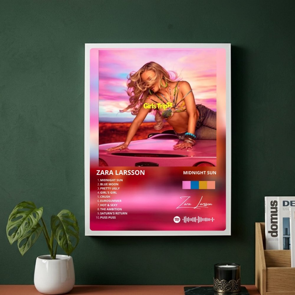 Zara Larsson - Midnight Sun Deluxe Poster with Frame - Vibes DistrictZara Larsson - Midnight Sun Deluxe Poster with Frame poster GoldVibes District