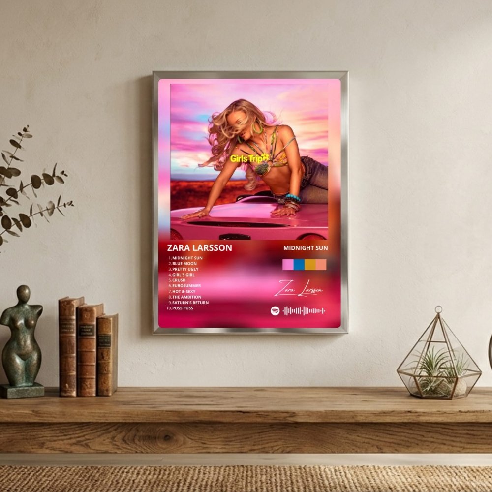 Zara Larsson - Midnight Sun Deluxe Poster with Frame - Vibes DistrictZara Larsson - Midnight Sun Deluxe Poster with Frame poster GoldVibes District